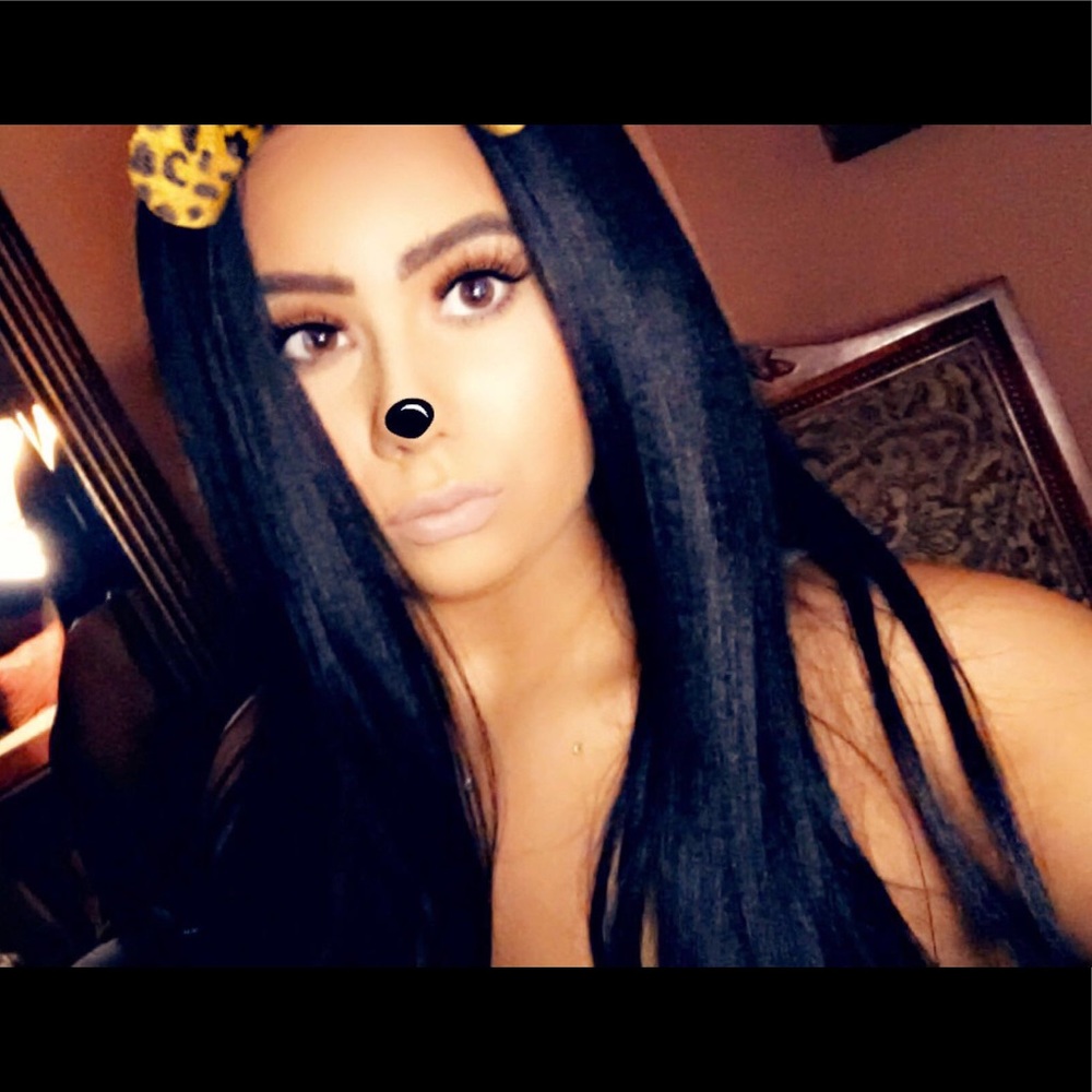 Meet your Posher, Madison